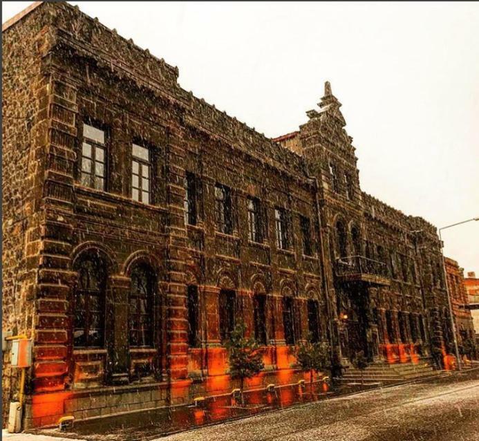 Cheltikov Hotel Καρς Εξωτερικό φωτογραφία